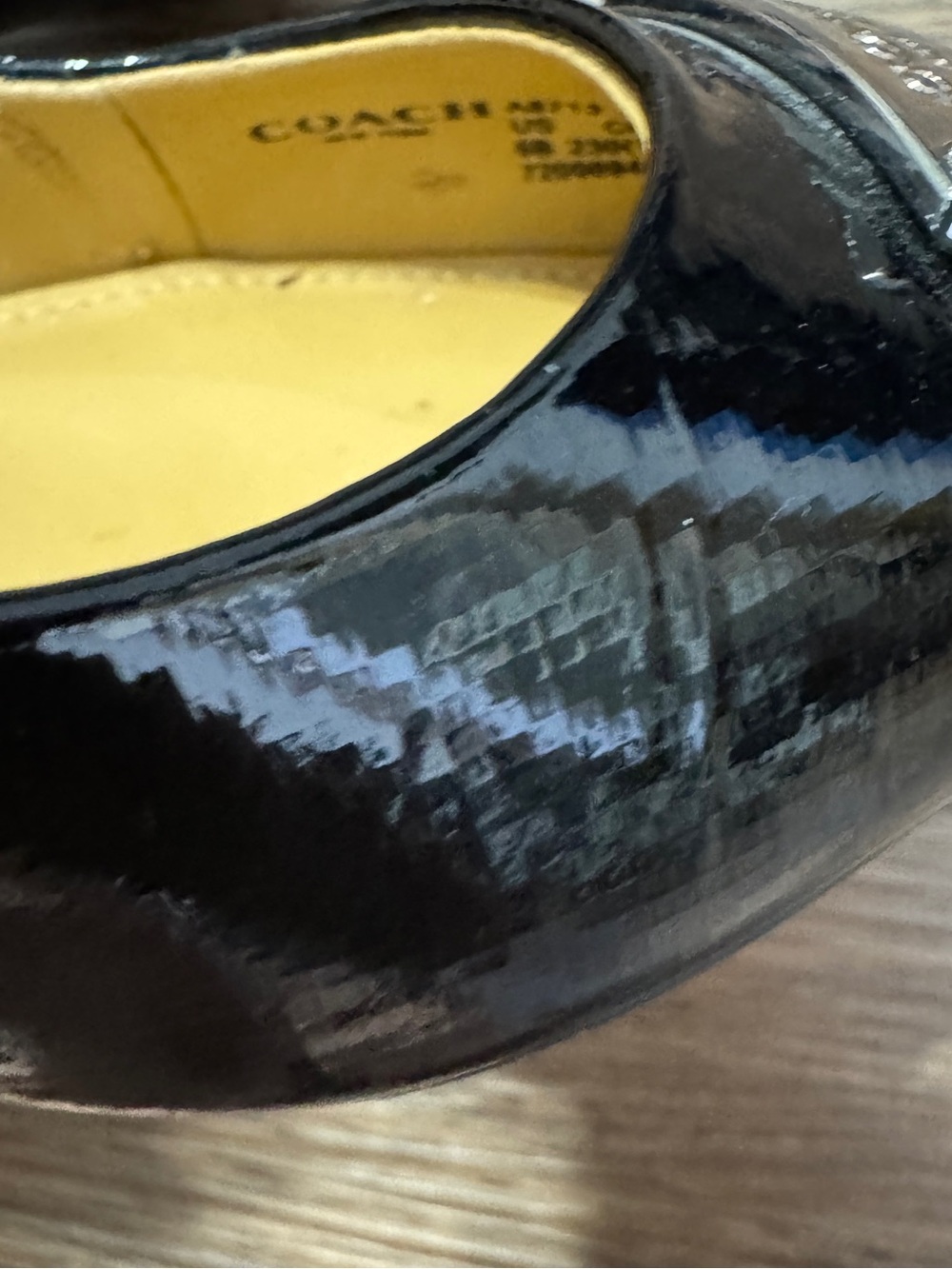 Coach Zan Black Patent Leather Pointed Toe Pumps Silver Emblem Logo Sz. 6B - Picture 6 of 10